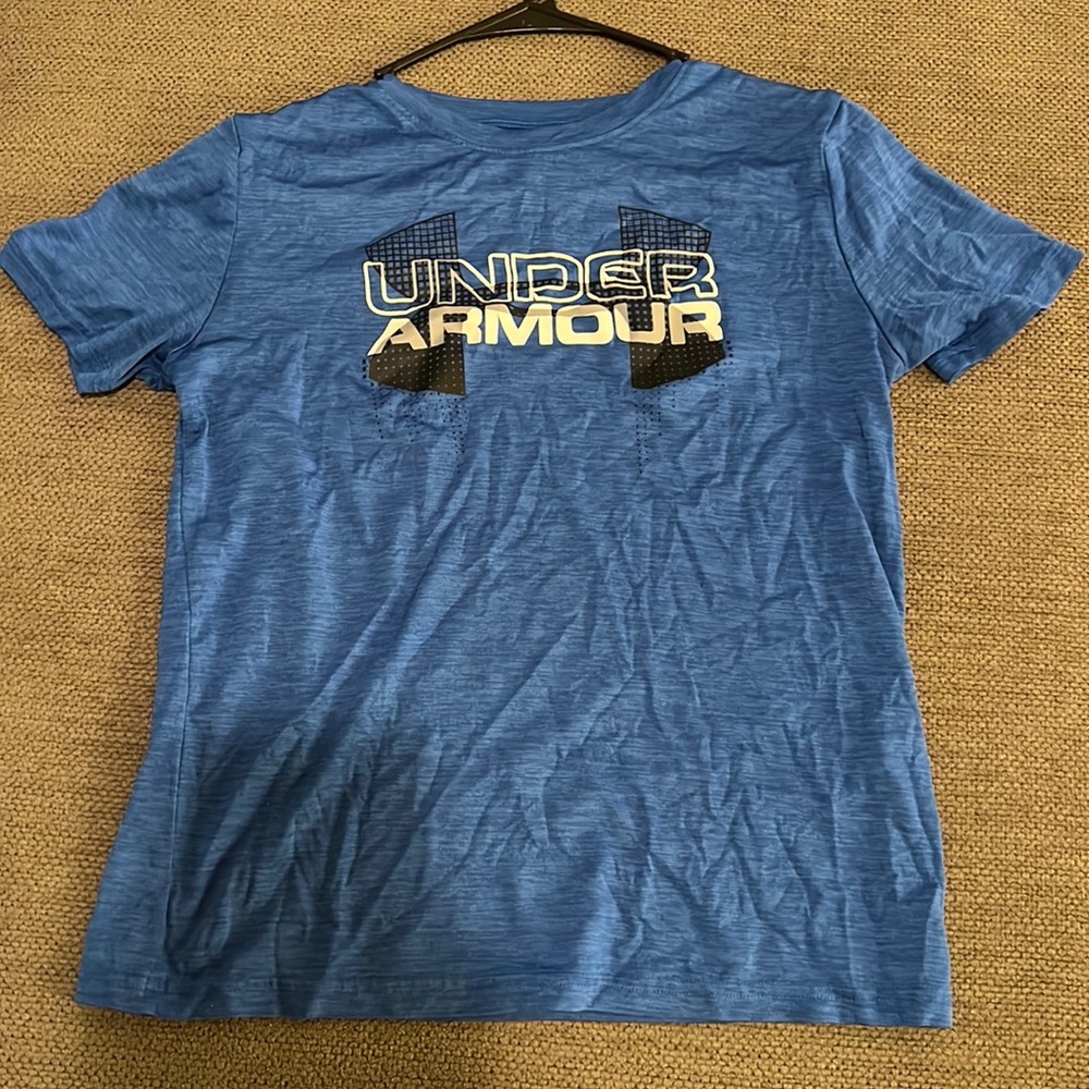 Boys Under Armour T-shirt